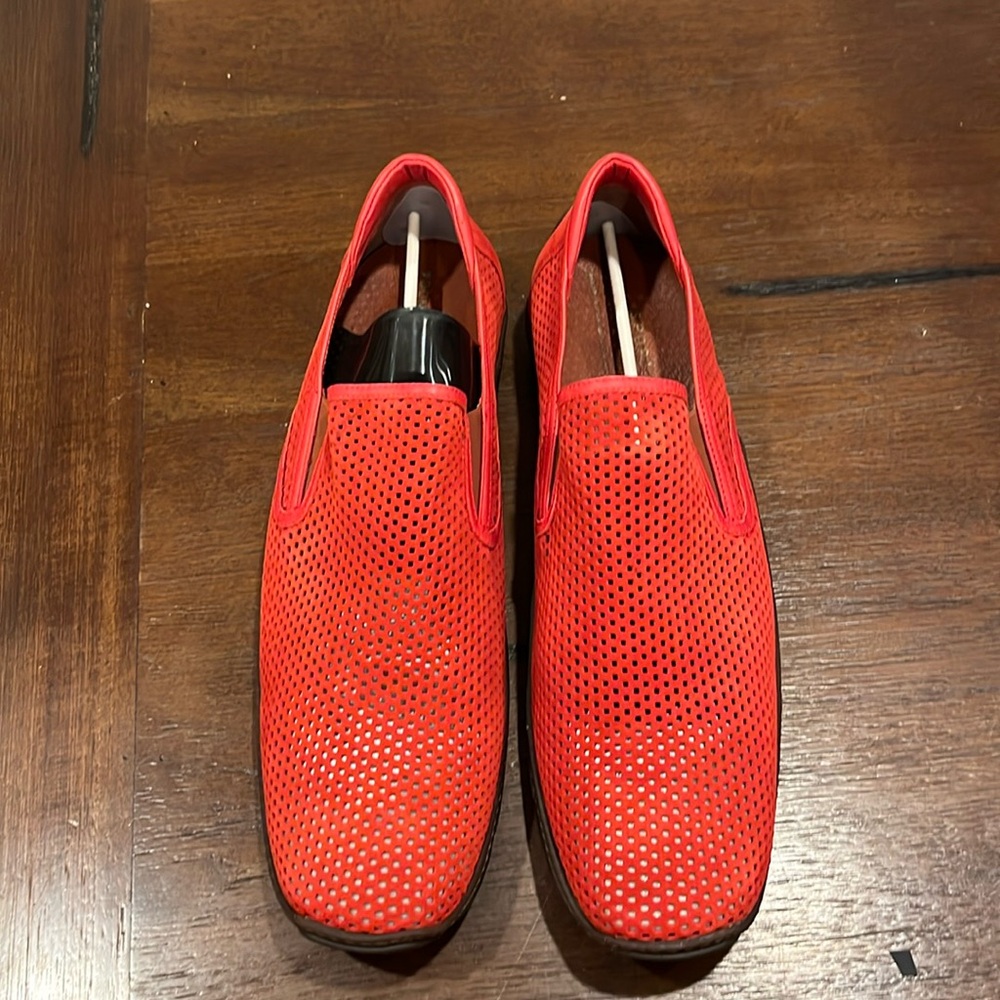 Donald J Pliner red shoes Cinnamon Perf SP Suede new